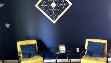 Luxury 6BR Retreat Firepit Foosball Backyard - Foto 5