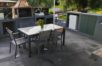 Garlis Apartments - Photo 31