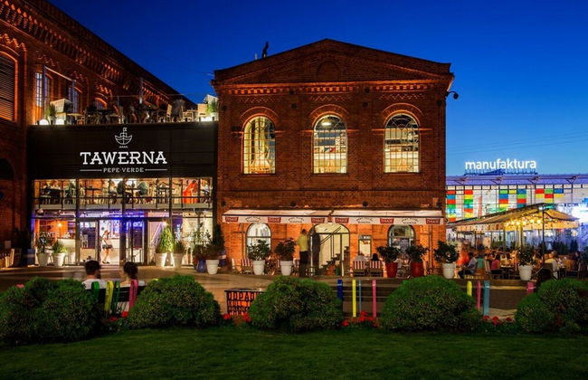 Lumina bright apart with parking - Foto 14