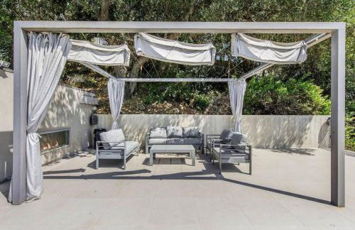 Spacious 4BR Retreat with Private Pool, Pool Table and Fast Wi-Fi Sleeps 9 Quiet Clinton Location - Foto 15