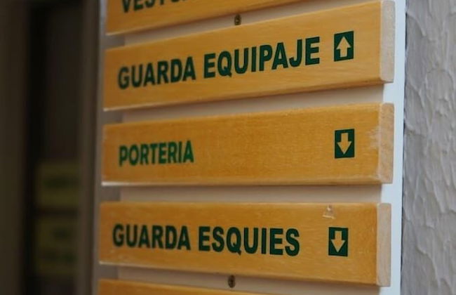 Cirrus Apart - Photo 16