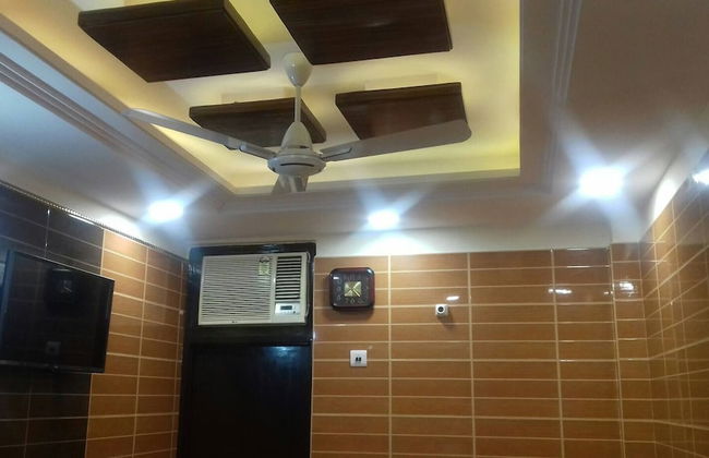 Posh, Nice Foreigner Area Lajpat Ngar Luxury Room - Foto 36