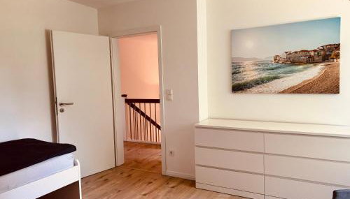 Monteurunterkunft Lüneburg bis 18 Personen drei Häuser nebeneinander Parkplatz WLAN - Foto 5