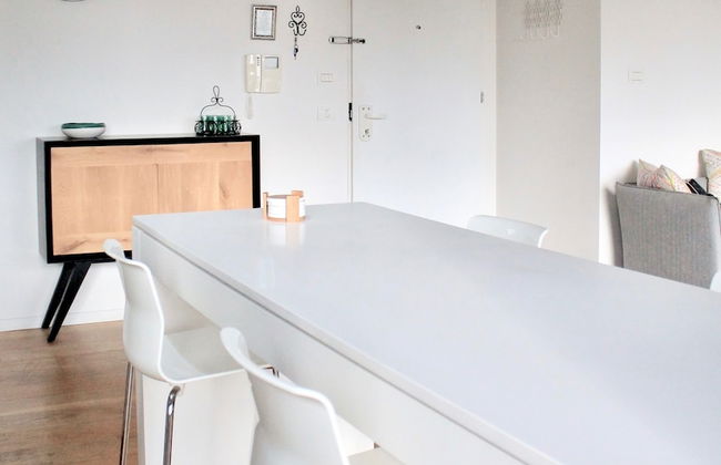 Stunning Duplex Near the Sea - Photo 8