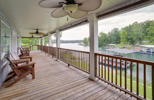 Lakefront Horseshoe Bend Home with Boat Dock! - Foto 1