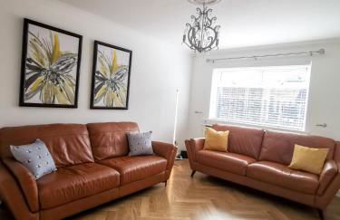 Bee At Home - Photo 9