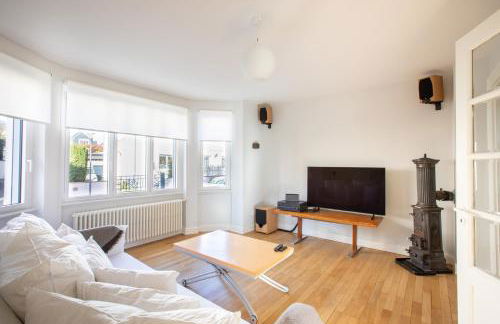 Le Majestic - Spacieux - Moderne - Proche centre - Terrasse - Foto 4