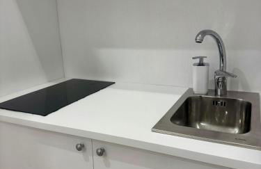 Coral White Apartment - Photo 6