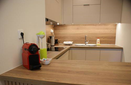 Thelea Mani - Foto 65