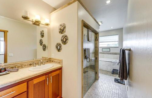 Crescent City Getaway with Panoramic Ocean Views! - Foto 20