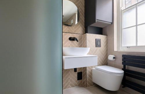 Modern Carnaby Soho 1BR Apartment with AC - Foto 13