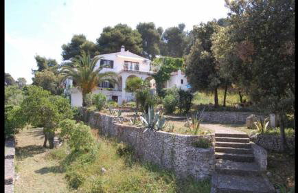 Apartment in Maslinica 70m from the sea - Photo 1