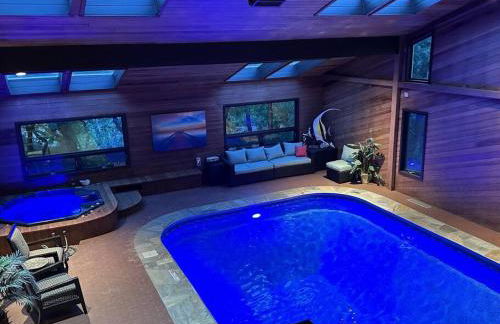 Indoor pool, hot tub, sauna! - Foto 1