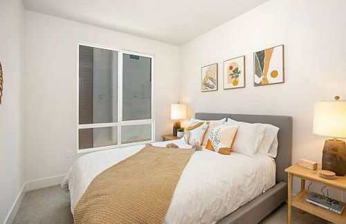 Luxury NEW Residence with Private Rooftop, Downtown in minutes - Foto 27