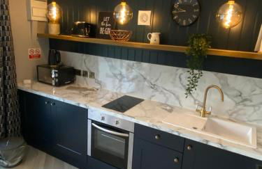 Sea Breeze Lodge - Photo 7