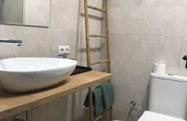 MORAIRA, PRECIOSO ADOSADO al LADO DEL MAR - Foto 12