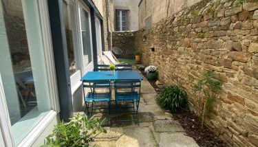 Ty Guenhaël petite maisonnette avec extérieur intra-muros proche port de Vannes - Foto 4