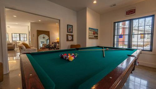 The DougOut Steps from Douglas Beach! - Foto 5