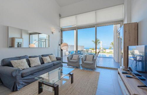 Villa Elisabetta, Luxury Villa with Heated Pool Ocean View in Adeje, Tenerife - Foto 26