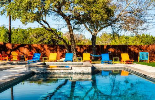 Heart of Lake Travis-Hot Tub&Pool-Black Light Room - Foto 2