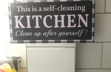 Quiet 2-Bed with Private Garden and Drive - Foto 47