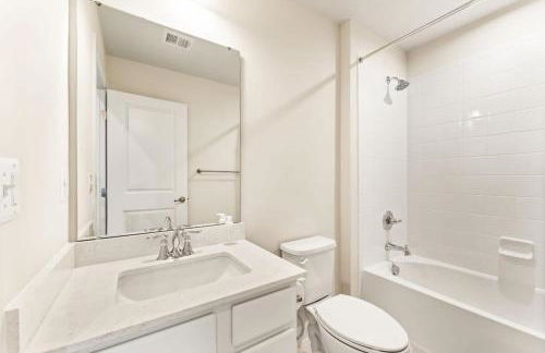 Ashburn 4-BR Homestay Close to Dulles & METRO - Foto 38