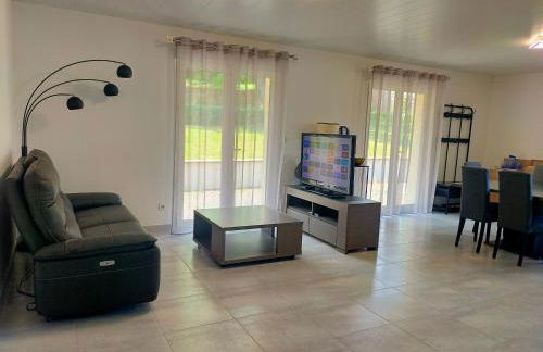 Le Plain-pied du Pêcheur - Maison avec terrasse entre Loire, Via Velay et Le Puy - Foto 8