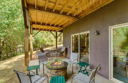 Serene Cabin with Deck and Fire Pit in Blue Ridge Mtns - Foto 26