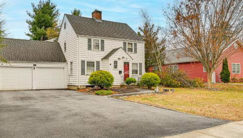 1 Mi to Connecticut River Home with Large Backyard - Foto 2