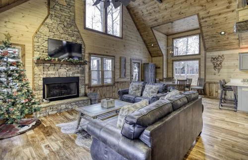 WolfCabin Lux Family Home, Fire Pit, Hot Tub, ADA ramp, ez paved rds - Foto 2