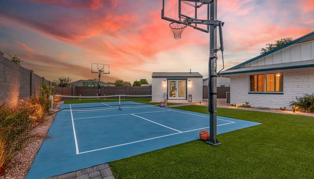 The Monterey Resort Style Pickleball Pool Putt - Foto 3, Habitación