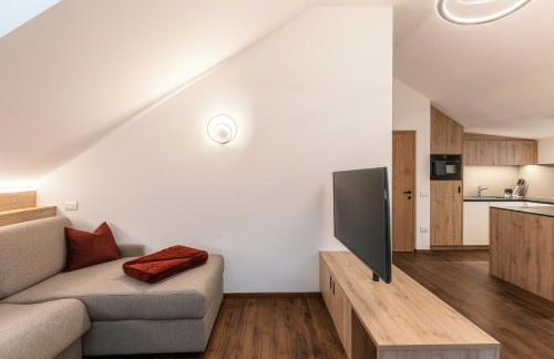 Alpenrose Alpine Living - Photo 10