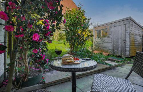 Spacious 3-Bedroom House with Parking Family Friendly - Foto 19