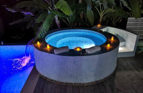 Valantas Garden Suite - Photo 14