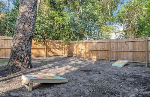 Fourth House - Eclectic and fun 1BR in SPR - Photo 29