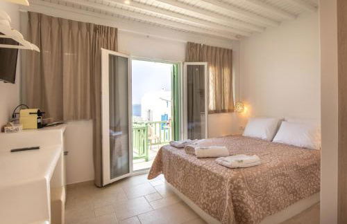 Mylos Suites - Photo 3