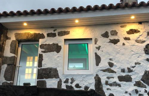 Ferreiro do Cabeço House - Photo 1