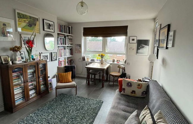 Contemporary 1BD Flat W/balcony - Stoke Newington! - Foto 10