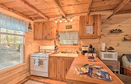 Pet-Friendly Ellsworth Cottage on Branch Lake - Foto 11