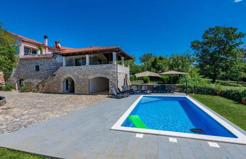 Villa Lastavica pod Ruzon, two beautiful villas in the heart of Istria - Photo 19