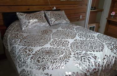 Charming Atlanta Home - Photo 10