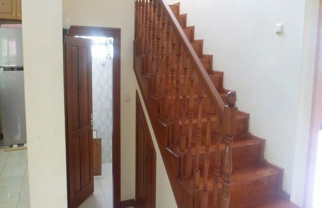 Villa Kota Bunga Dandelion - Photo 61