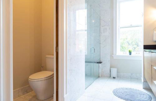 Gorgeous 5BR Storefront Home ABODEbucks - Foto 33