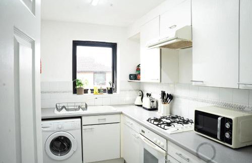 Modern Luxurious Apartment with Balcony - Foto 14