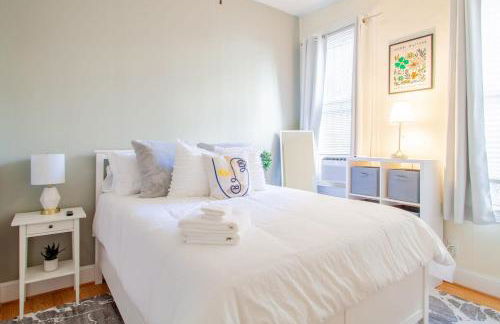 Classy 1-BR Flat Nestled Between Dupont & Logan - Foto 6