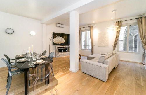 Pick A Flat's Apartment in Notre-Dame de Paris - Rue Saint-Séverin - Foto 1