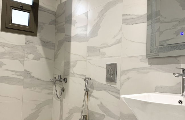 Kease D12 Al Qirwan Apartment - Photo 9