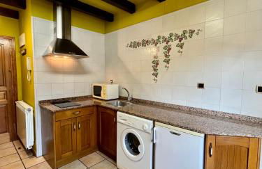 Apartamentos Turisticos Paseo de la Alameda - Foto 11