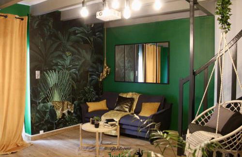 MAISON "Jungle House" 90 m2 BILLARD, RÉTROPROJECTEUR, BAR À JEUX , VINYLE, WIFI FIBRE, idéal PRO & FAMILLE à Montbrison - Foto 32