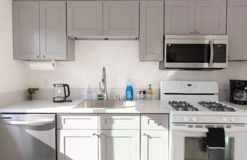 2BD/2BA Apartment in DT ALhambra - Foto 3